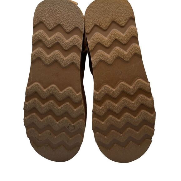 CUSHIONAIRE Women's Genuine Suede pull on platform boot 9 CHESTNUT - Picture 5 of 7